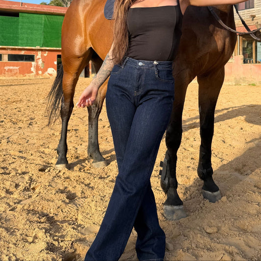 dark bleu jeans